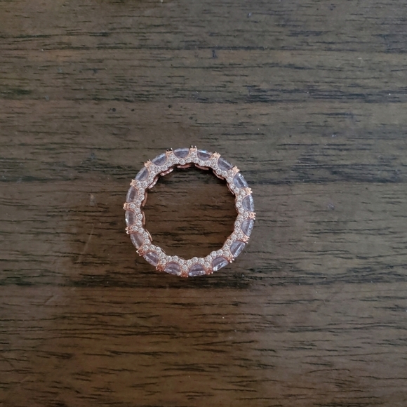 Soild Sterling silver rose gold plated engagement ring and wedding band set - Picture 16 of 16